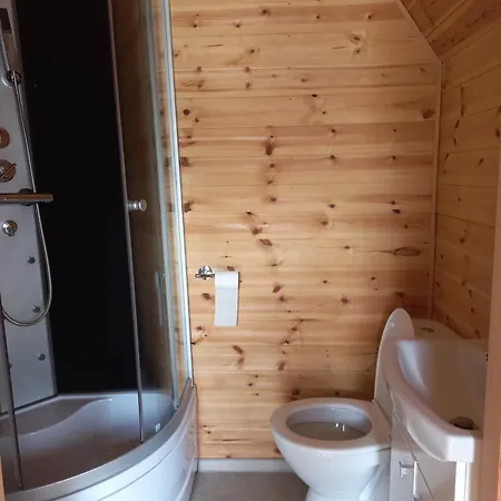 U Beaty Ogrodzony ريفال